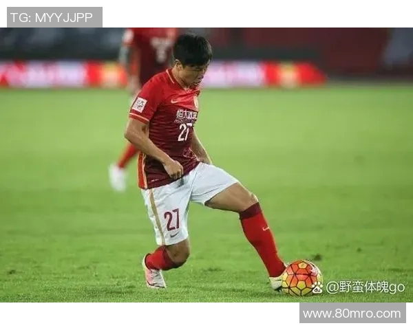 中国足球明星有哪些值得关注的人物与他们的成就分析
