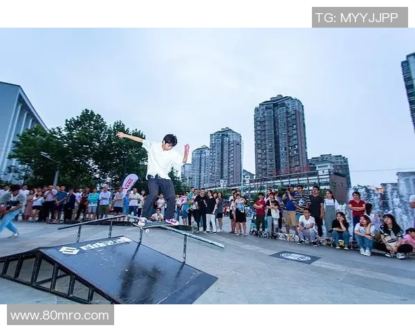 南京滑板队灵活性引发热议探讨滑板运动的未来发展与挑战 南京滑板队灵活性引发热议探讨滑板运动的未来发展与挑战